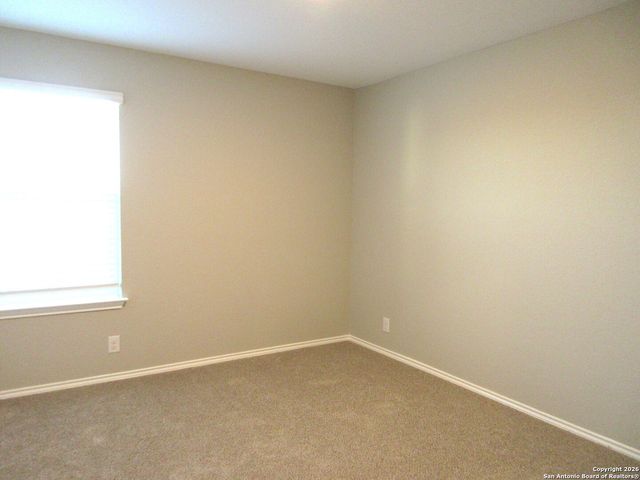 133 Middle Green, Floresville, TX 78114