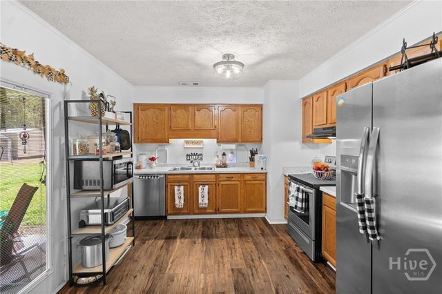 373 Sandpiper Road, Richmond Hill, GA 31324