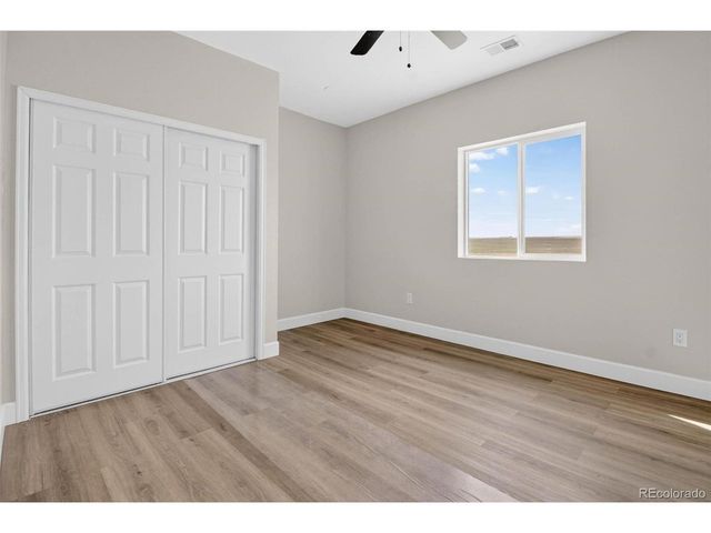 61800 E 32nd Ct, Strasburg, CO 80136