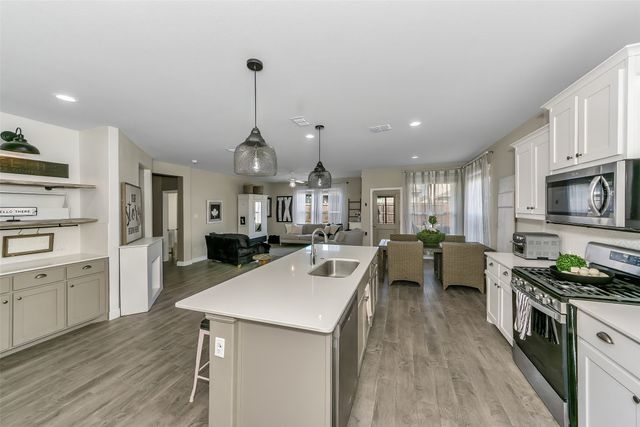 232 Drumcliffe Drive, Fort Worth, TX 76052