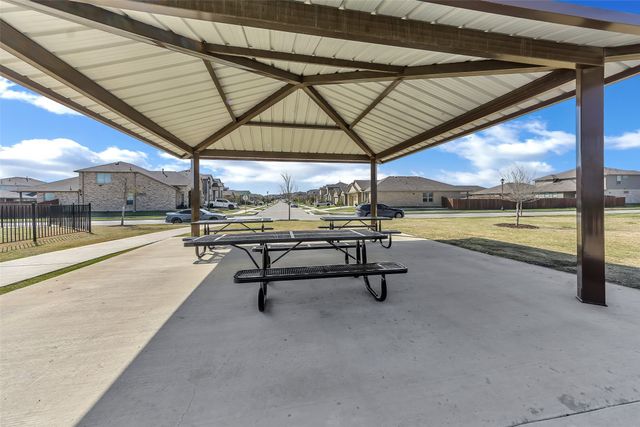 232 Drumcliffe Drive, Fort Worth, TX 76052