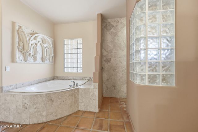 8180 E DOVE VALLEY Road, Scottsdale, AZ 85266