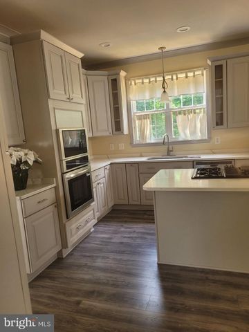 1202 STRAUSBERG ST, Accokeek, MD 20607