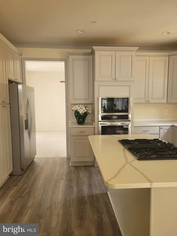 1202 STRAUSBERG ST, Accokeek, MD 20607