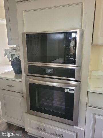 1202 STRAUSBERG ST, Accokeek, MD 20607