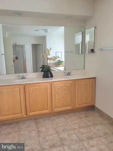 1202 STRAUSBERG ST, Accokeek, MD 20607