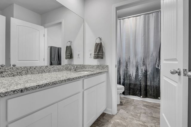 1519 Ashgrove Pl, Lebanon, TN 37087