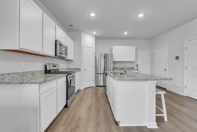 1519 Ashgrove Pl, Lebanon, TN 37087