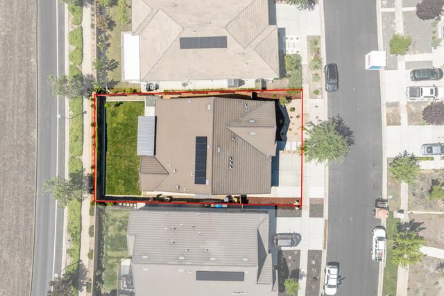 1040 Monterey Way, Plumas Lake, CA 95961