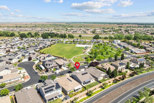 1040 Monterey Way, Plumas Lake, CA 95961