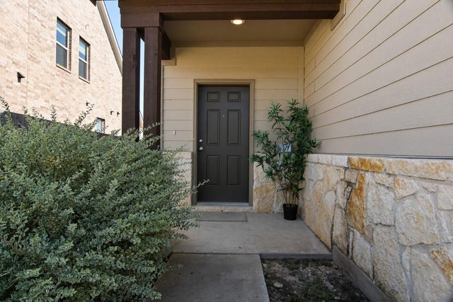 224 Small Seed DR, Buda, TX 78610