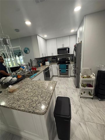 3575 LARK LANE, Mulberry, FL 33860