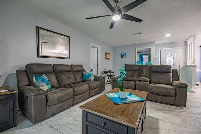 3575 LARK LANE, Mulberry, FL 33860