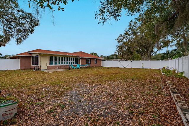 3575 LARK LANE, Mulberry, FL 33860