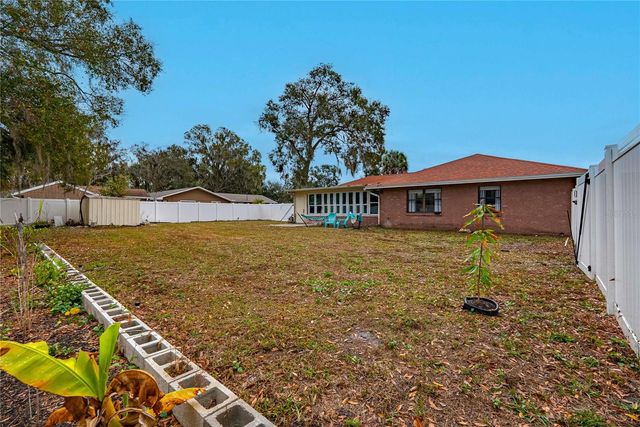 3575 LARK LANE, Mulberry, FL 33860