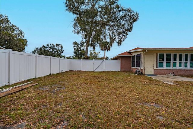 3575 LARK LANE, Mulberry, FL 33860