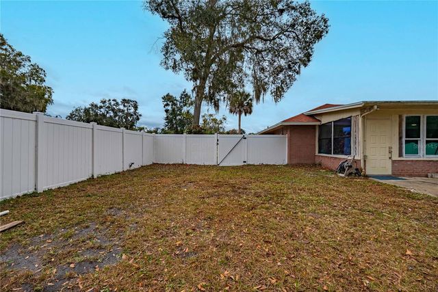 3575 LARK LANE, Mulberry, FL 33860