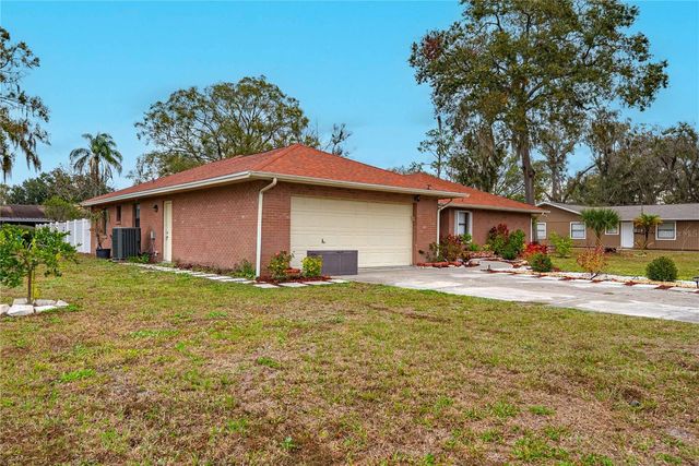 3575 LARK LANE, Mulberry, FL 33860