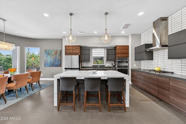 4714 E LEWIS Avenue, Phoenix, AZ 85008