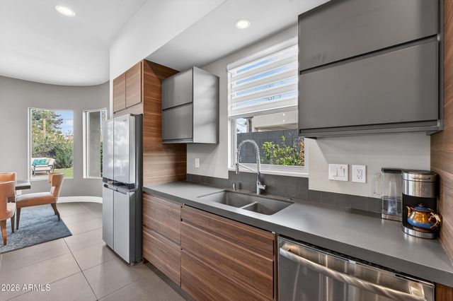 4714 E LEWIS Avenue, Phoenix, AZ 85008