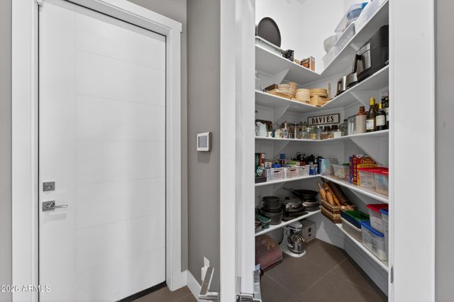 4714 E LEWIS Avenue, Phoenix, AZ 85008