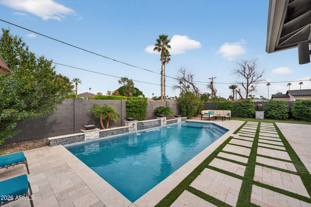 4714 E LEWIS Avenue, Phoenix, AZ 85008