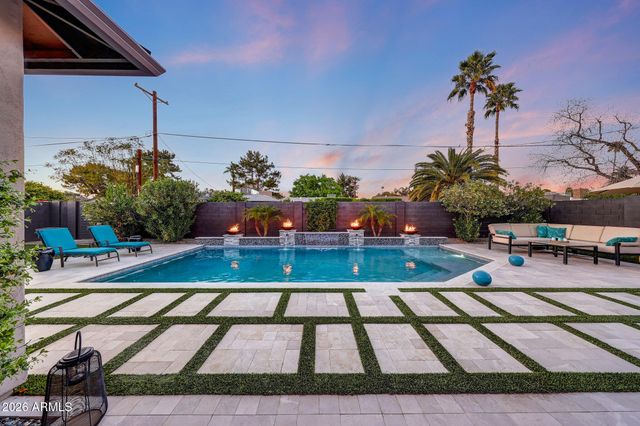 4714 E LEWIS Avenue, Phoenix, AZ 85008