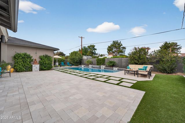 4714 E LEWIS Avenue, Phoenix, AZ 85008