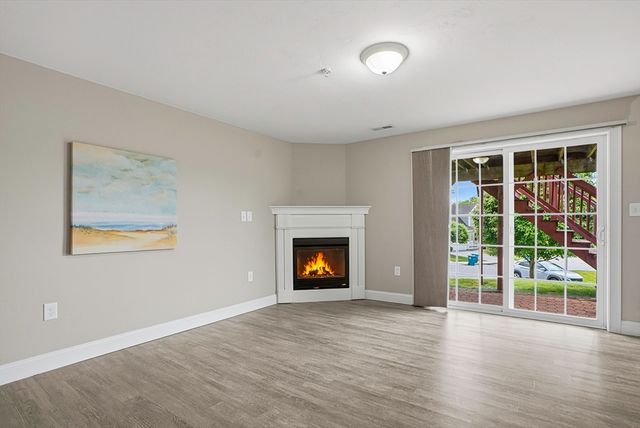 3 Woodbridge Ct 3, Grafton, MA 01536