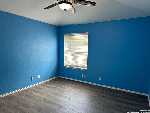 225 WOODSTONE LOOP, Cibolo, TX 78108