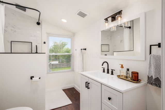 1111 E Whittier Street, Columbus, OH 43206