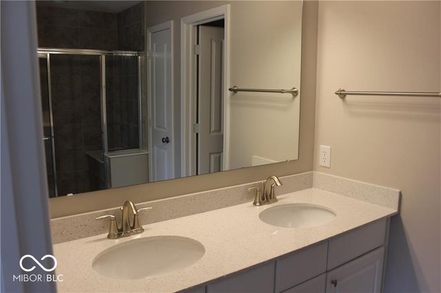 13069 Raritan Drive, Fishers, IN 46038