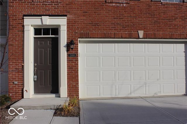 13069 Raritan Drive, Fishers, IN 46038