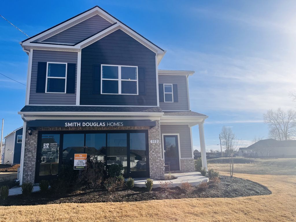 312 Winners Circle, Shelbyville, TN 37160