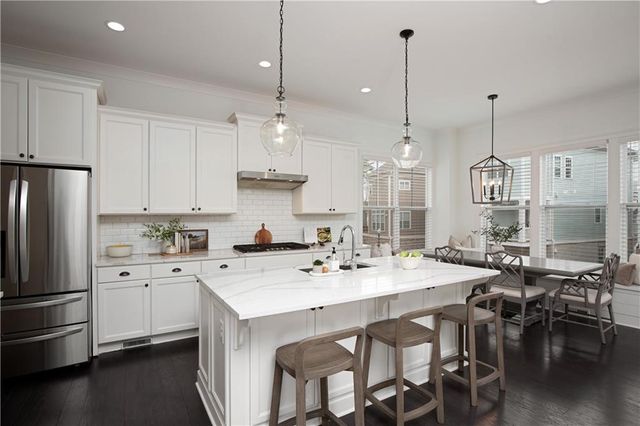 125 Rowan Avenue, Alpharetta, GA 30009