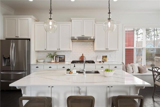 125 Rowan Avenue, Alpharetta, GA 30009