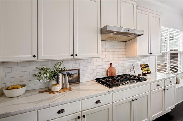 125 Rowan Avenue, Alpharetta, GA 30009