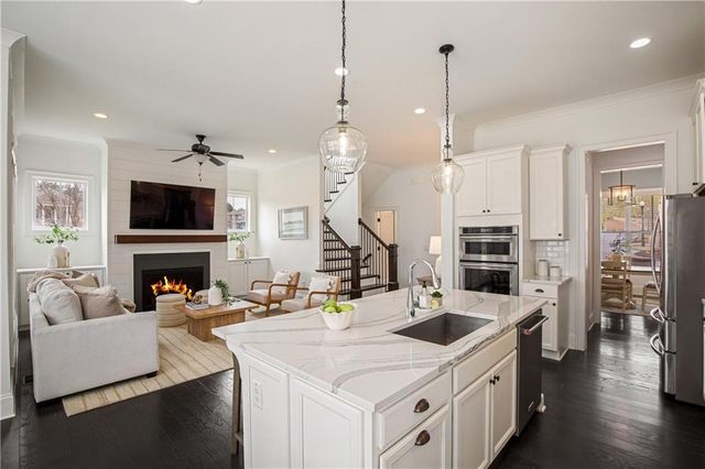 125 Rowan Avenue, Alpharetta, GA 30009