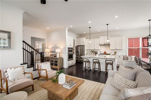 125 Rowan Avenue, Alpharetta, GA 30009