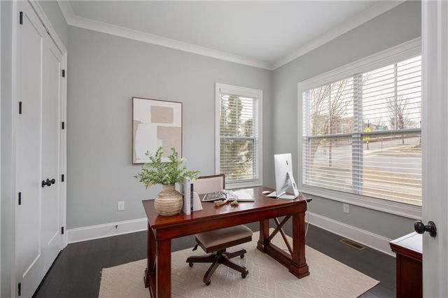 125 Rowan Avenue, Alpharetta, GA 30009