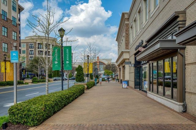 125 Rowan Avenue, Alpharetta, GA 30009