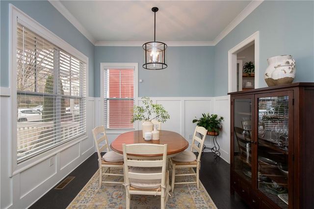 125 Rowan Avenue, Alpharetta, GA 30009