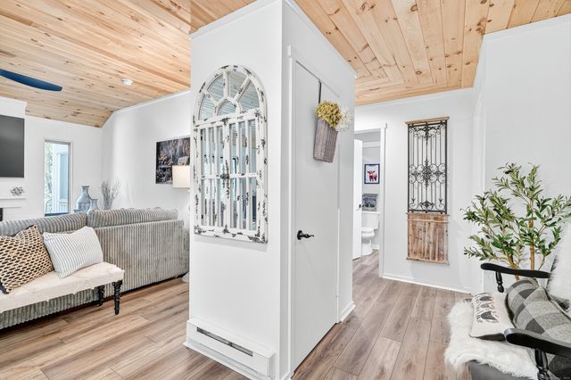 401 Heritage Village B, Southbury, CT 06488