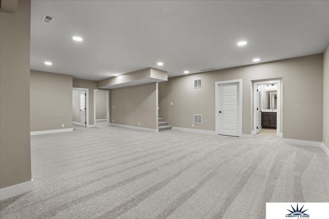 4814 S 198th Avenue, Omaha, NE 68135