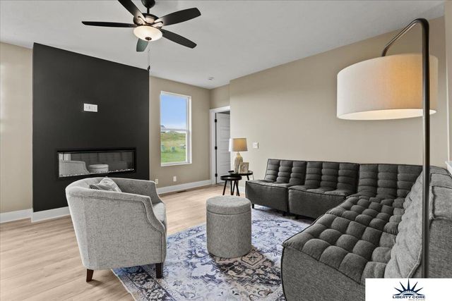 4814 S 198th Avenue, Omaha, NE 68135