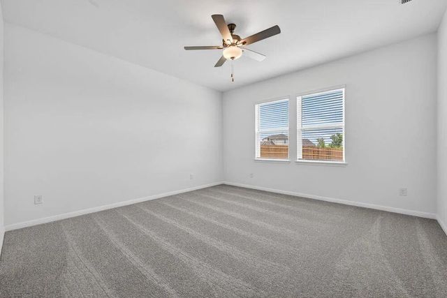 90 Flowers Ave, Hutto, TX 78634