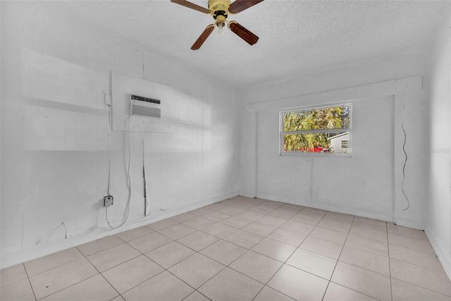 4492 CALENDULA DRIVE, Orlando, FL 32839