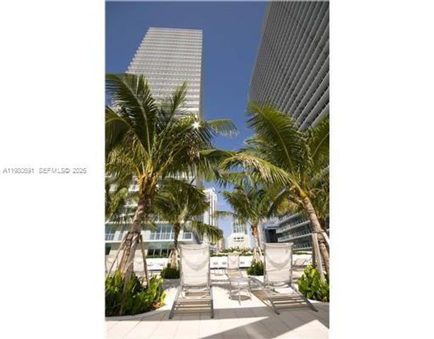 1111 SW 1st Ave 3223, Miami, FL 33130