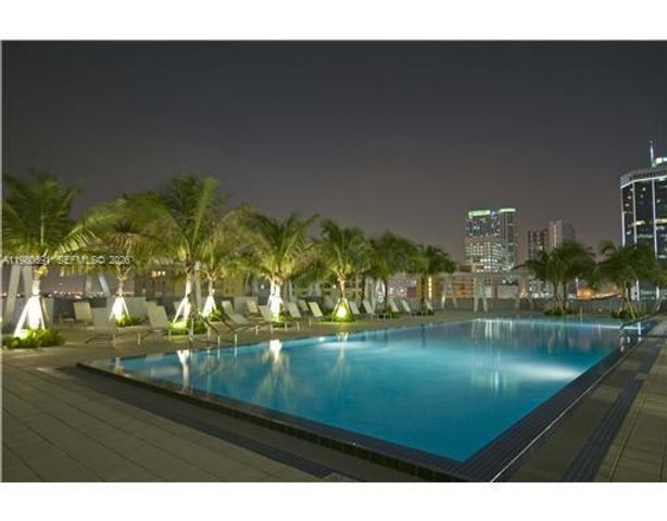 1111 SW 1st Ave 3223, Miami, FL 33130