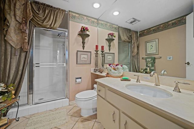 900 Island Drive 106, Rancho Mirage, CA 92270